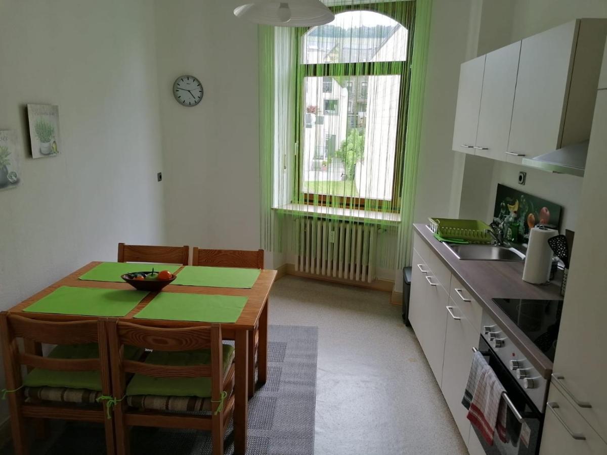 Mosel-Ferienwohnung Bewo Bernkastel-Kues Ngoại thất bức ảnh